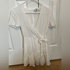 White wrap dress( princess polly) size 8